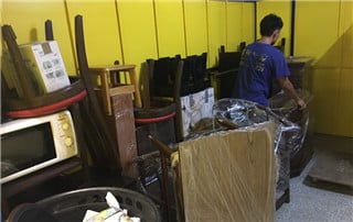 家具倉庫