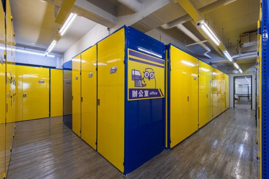收多易迷你倉庫板橋府中店,倉庫環境乾淨明亮,工業級除濕機確保物品不發霉