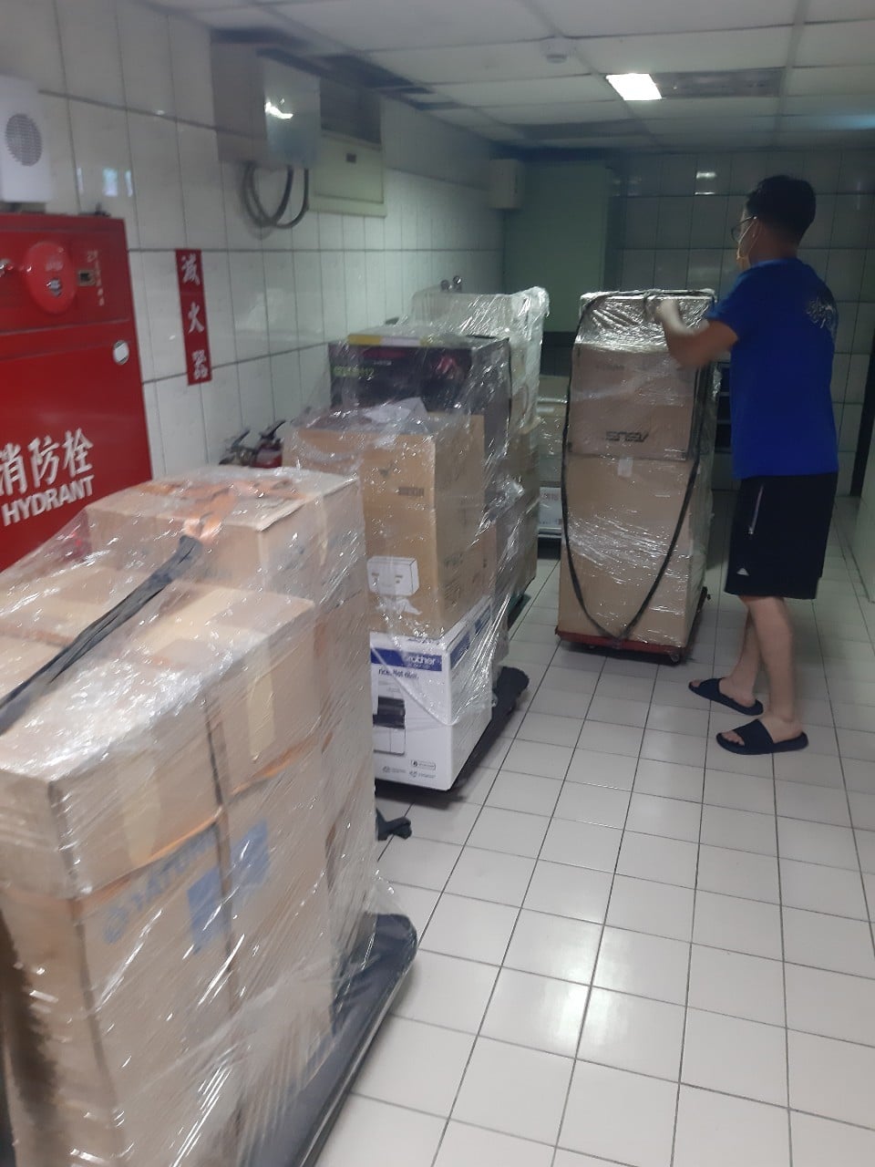 高雄九如店入倉照_210609_1 臨時倉庫