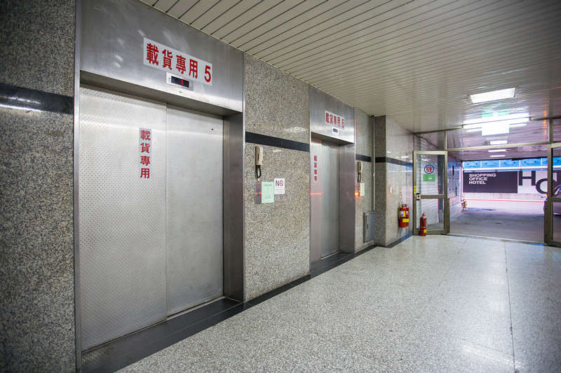 收多易迷你倉庫松山環境卸貨區